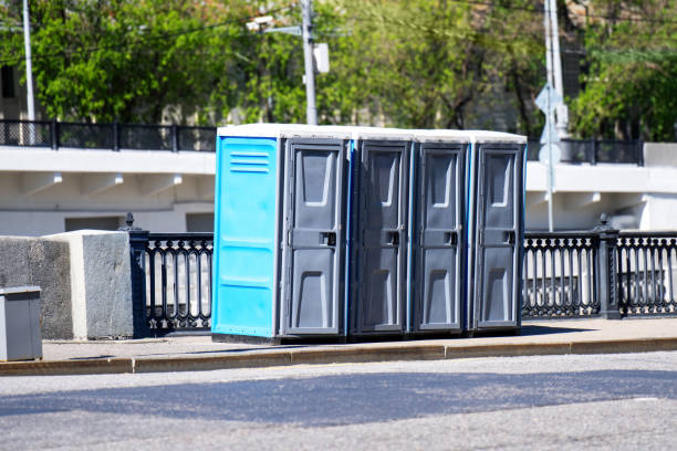 Best Porta potty rental near me  in Algoma, WI